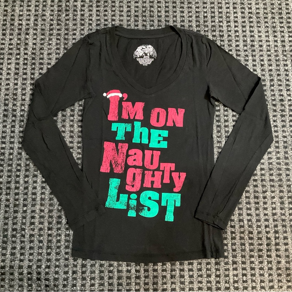 Stranded women’s holiday Christmas I’m on the Naughty List t shirt M